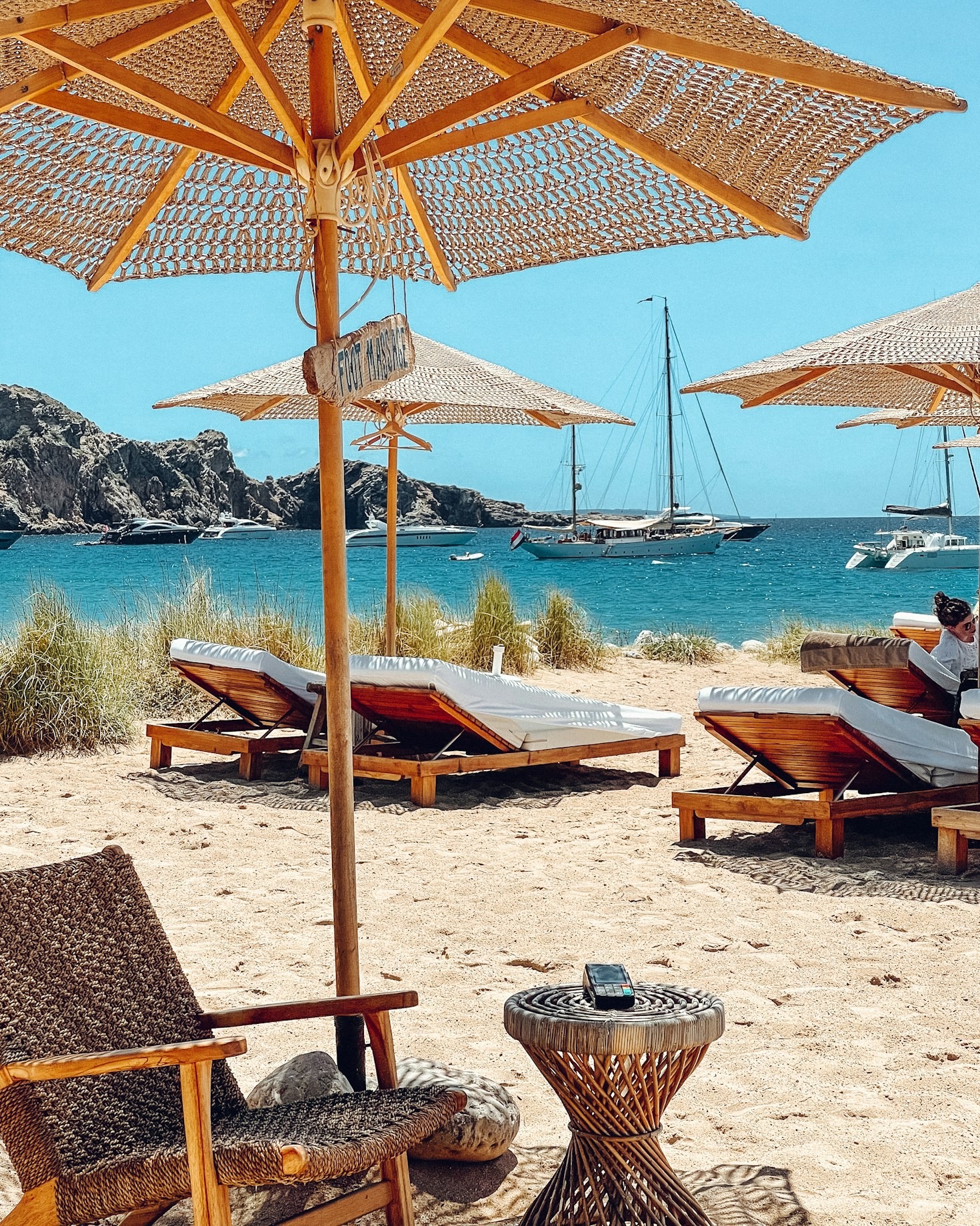Hoe je het beste kunt reizen in en rond Ibiza